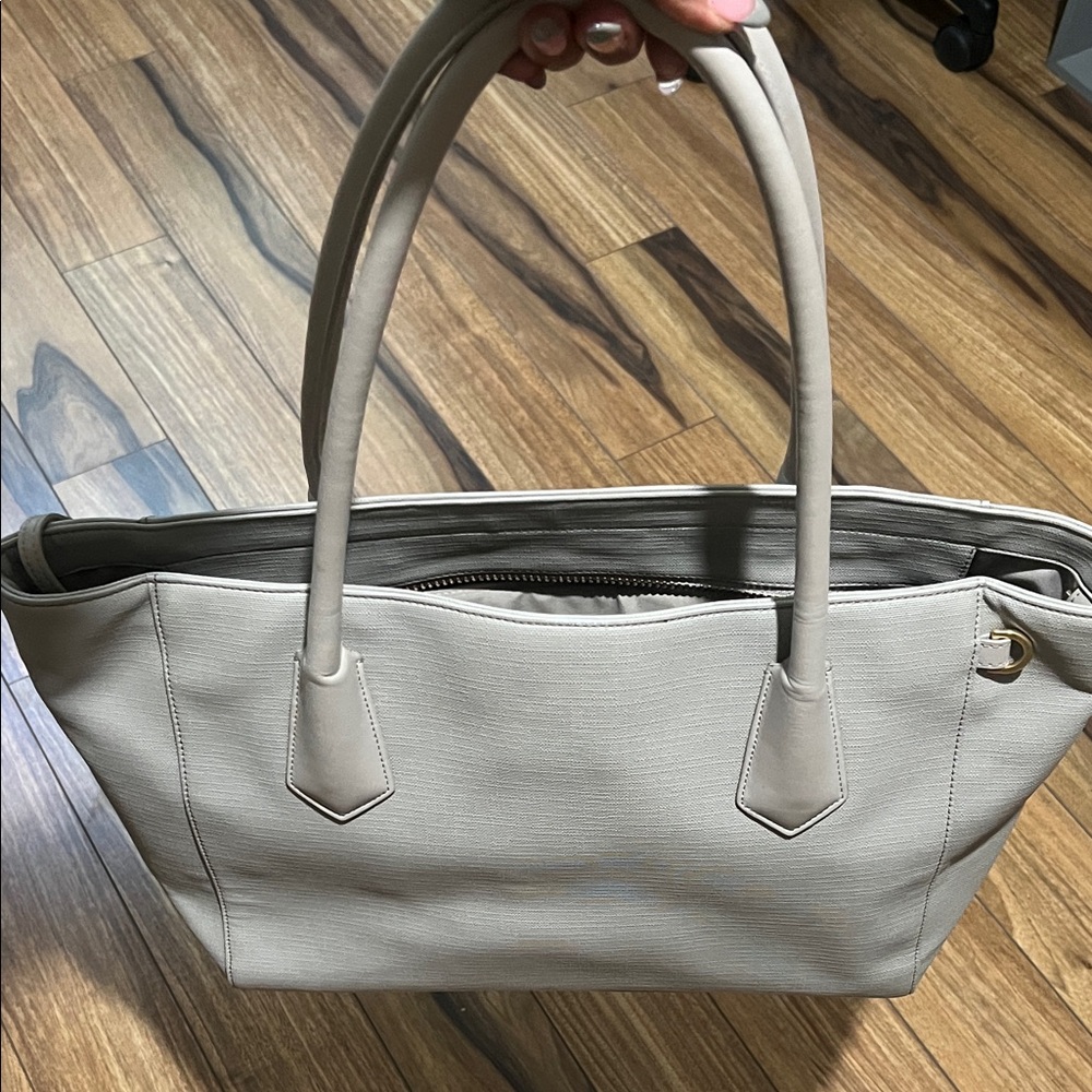 Elegant Beige Women's Tote Bag